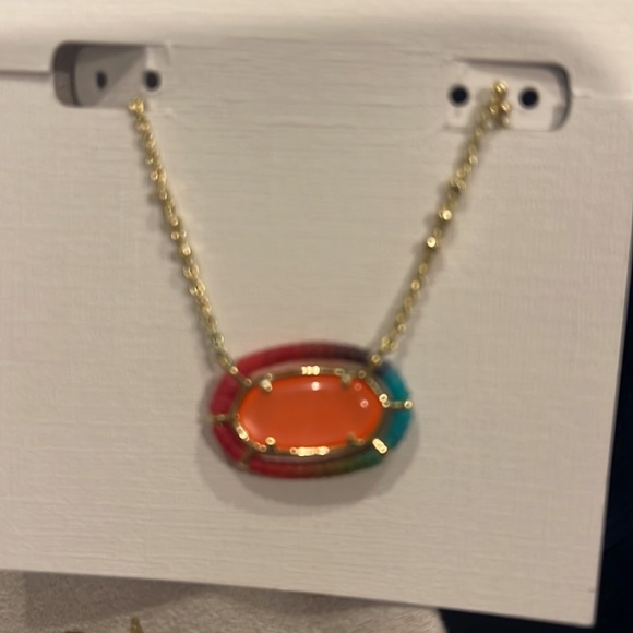 Kendra Scott necklace - Picture 2 of 2
